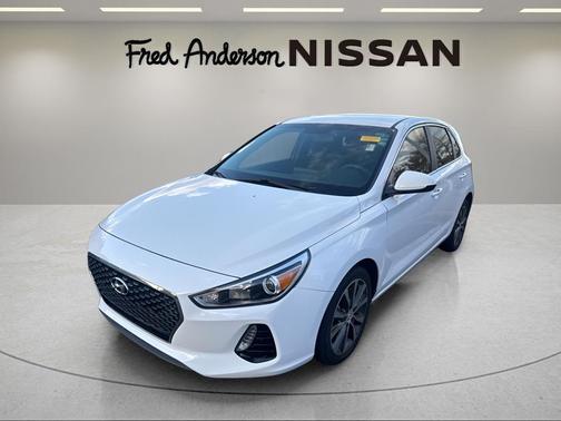 2018 Hyundai Elantra GT Base