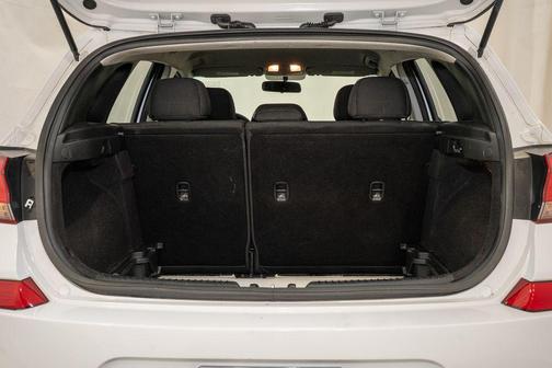 2018 Hyundai Elantra GT Base