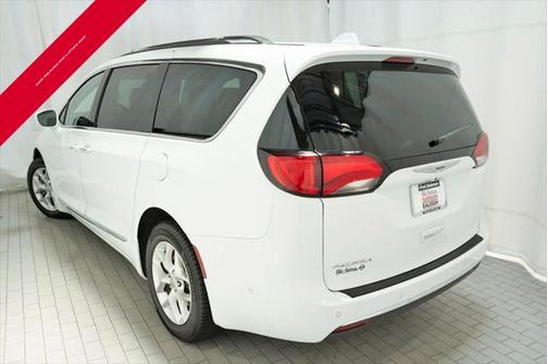 2020 Chrysler Pacifica Touring-L Plus