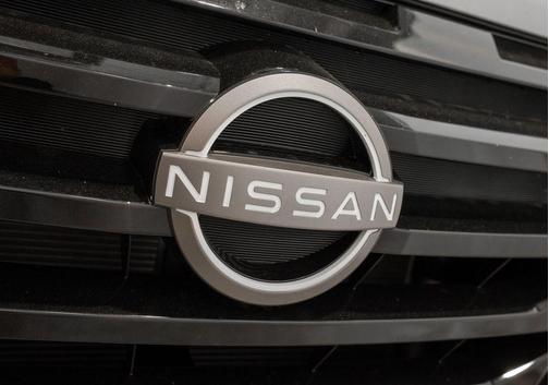 2025 Nissan Pathfinder SV FWD