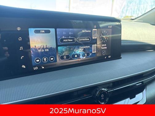 2025 Nissan Murano SV