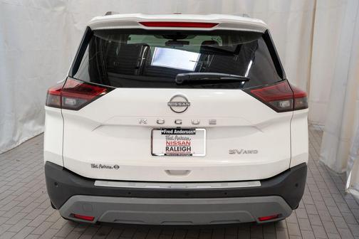 2022 Nissan Rogue SV