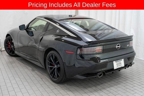 Black Diamond Pearl 2025 Nissan Z Performance Automatic Transmission