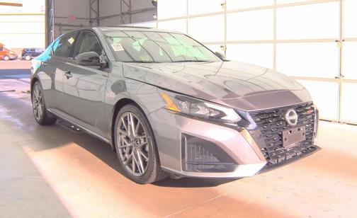 2023 Nissan Altima SR VC-Turbo FWD