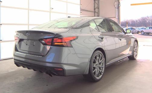 2023 Nissan Altima SR VC-Turbo FWD