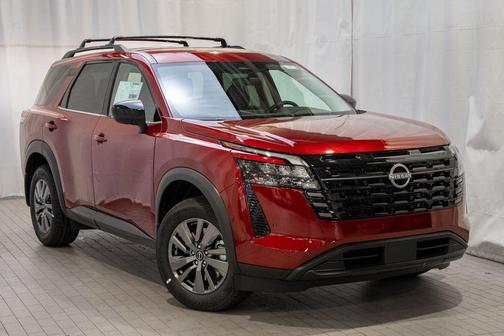 2026 Nissan Pathfinder SV