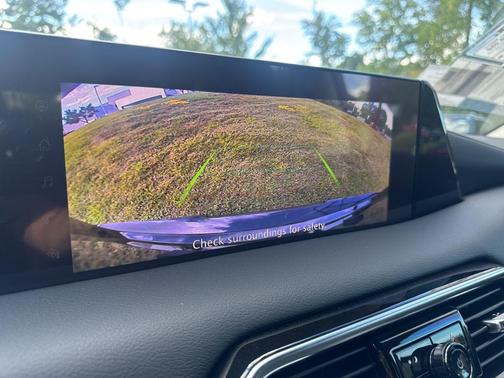 2025 Nissan Armada SV 4WD