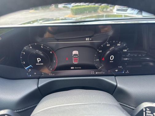 2025 Nissan Armada SV 4WD