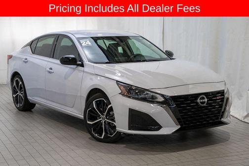 Gray Sky Pearl 2024 Nissan Altima SR FWD