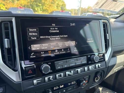 2026 Nissan Frontier SV