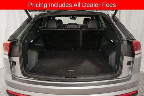 Silver Mist Metallic 2024 Volkswagen Atlas Cross Sport 2.0T SE w/Technology