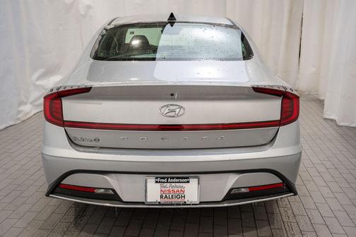 2021 Hyundai SONATA SE