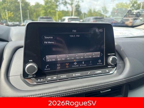 2026 Nissan Rogue SV
