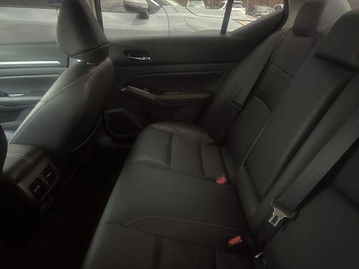 2024 Nissan Altima SR VC-Turbo FWD