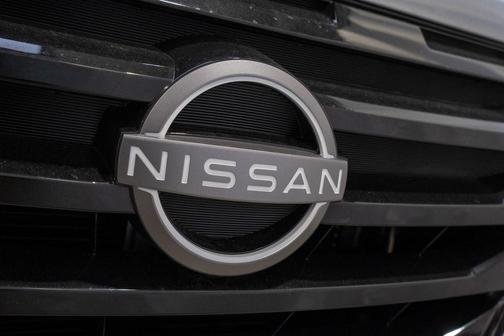 2025 Nissan Pathfinder SV FWD