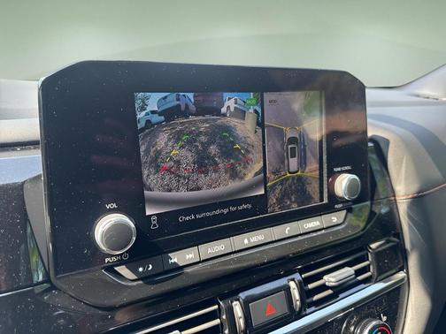 2025 Nissan Pathfinder Rock Creek 4WD