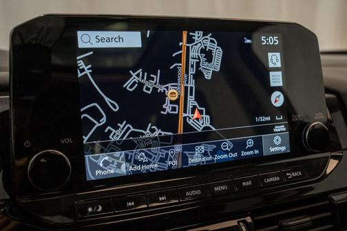 2025 Nissan Pathfinder Platinum 4WD