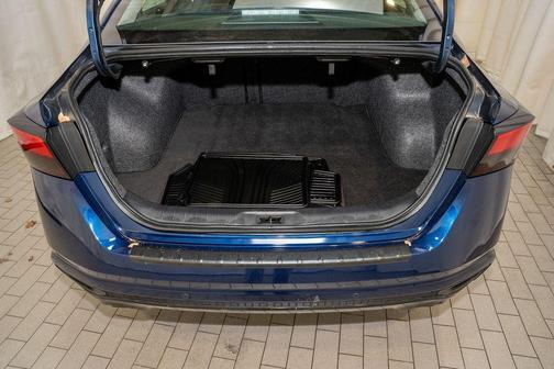 2023 Nissan Altima SR VC-Turbo FWD