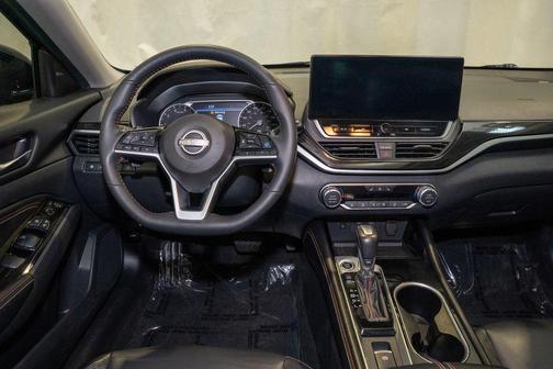 Deep Blue Pearl 2023 Nissan Altima SR VC-Turbo FWD