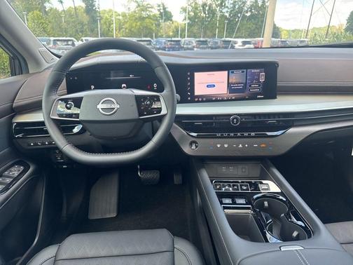 2025 Nissan Murano Platinum