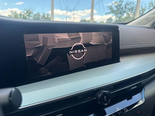 2025 Nissan Murano Platinum