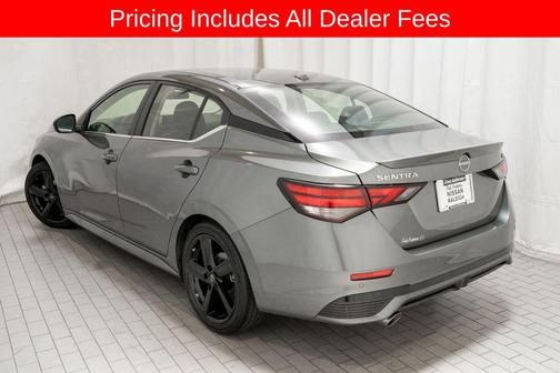 Gun Metallic 2024 Nissan Sentra SR