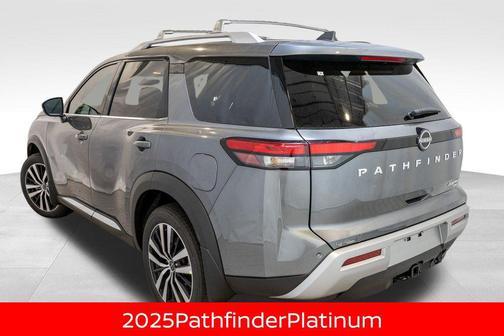 2025 Nissan Pathfinder Platinum 4WD