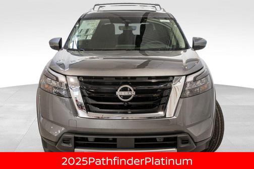 2025 Nissan Pathfinder Platinum 4WD