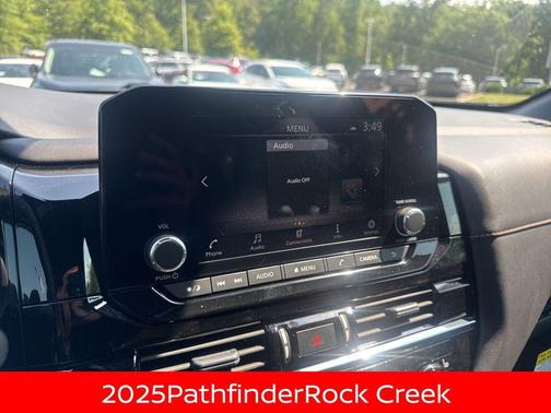 2025 Nissan Pathfinder Rock Creek 4WD