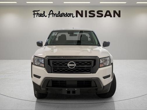 2024 Nissan Frontier S