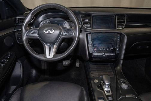 2022 INFINITI QX55 LUXE