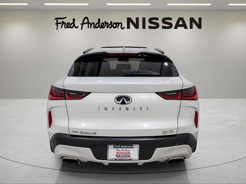 2022 INFINITI QX55 LUXE