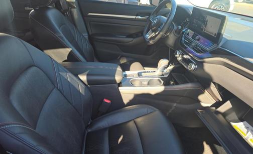 2024 Nissan Altima SR VC-Turbo FWD