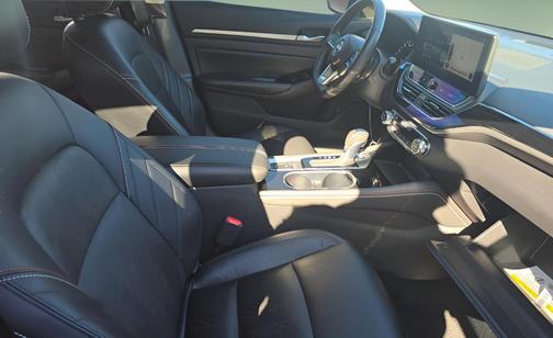 2024 Nissan Altima SR VC-Turbo FWD