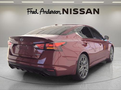 2024 Nissan Altima SR VC-Turbo FWD