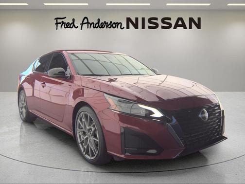 2024 Nissan Altima SR VC-Turbo FWD