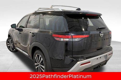 2025 Nissan Pathfinder Platinum 4WD