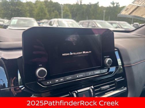 2025 Nissan Pathfinder Rock Creek 4WD