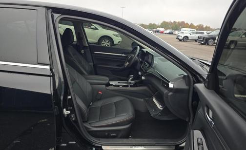 2024 Nissan Altima SR VC-Turbo FWD