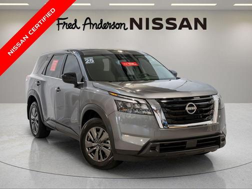 2025 Nissan Pathfinder S 4WD