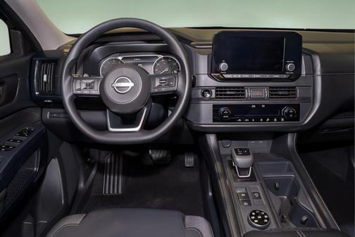 2025 Nissan Pathfinder S 4WD