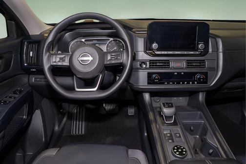 2025 Nissan Pathfinder S 4WD