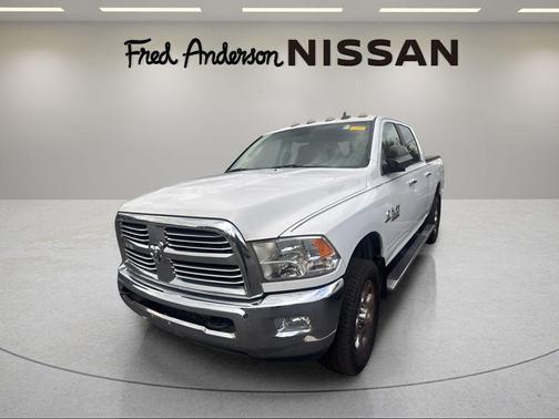 2017 RAM 2500 Big Horn Crew Cab 4x4 6'4' Box