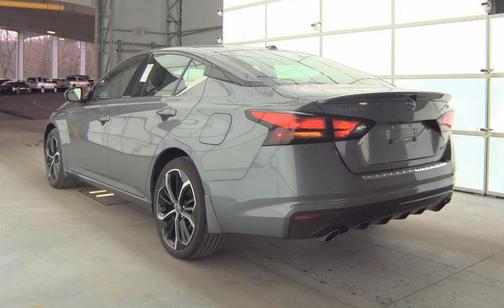 2023 Nissan Altima SR Intelligent AWD