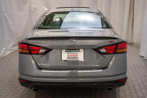 2023 Nissan Altima SR Intelligent AWD