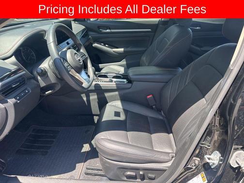 Super Black 2023 Nissan Altima SR Intelligent AWD
