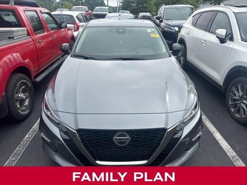 2020 Nissan Altima SR FWD