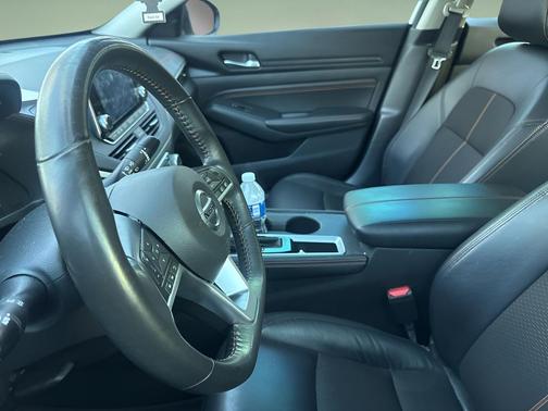 2022 Nissan Altima SR FWD
