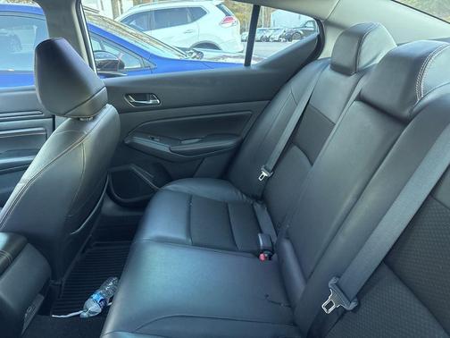 2022 Nissan Altima SR FWD