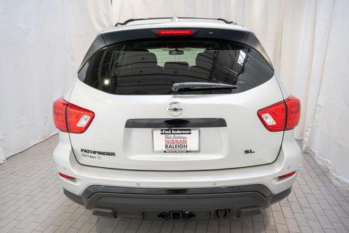 2020 Nissan Pathfinder SL 2WD